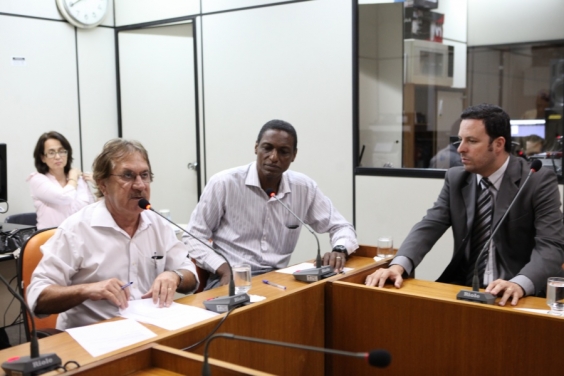Ronaldo Gontijo, Pelé do Vôlei e Professor Wendel, juntamente com Arnaldo Godoy, aprovaram o pedido de diligência