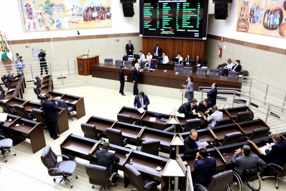 Aprovada em 1º turno PL que proíbe que supermercado abra aos domingos. Foto: Rafa Aguiar