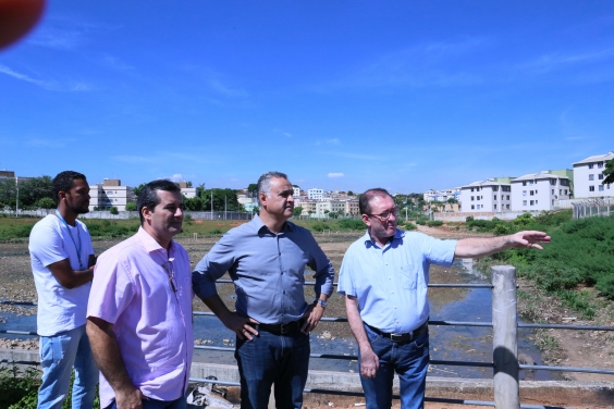 Em pauta, visita a bacias de contenção de água na região da Avenida Vilarinho