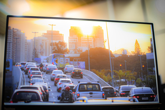 Avenida Amazonas muito movimentada no fim de tarde