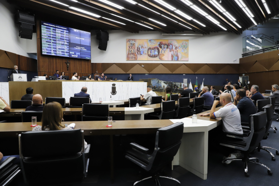Vereadores no Plenário Amintas de Barros