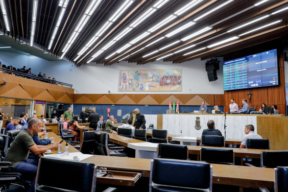 Vereadores no Plenário Amintas de Barros