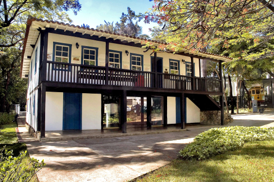 Fachada do museu Abílio Barreto