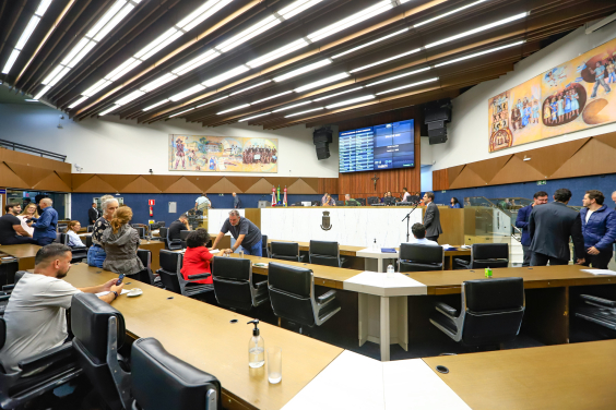 Vereadores no Plenário Amintas de Barros