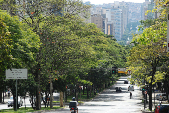 vista aérea de avenida de belo horizonte