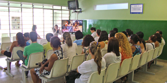 interior de centro de saúde pública
