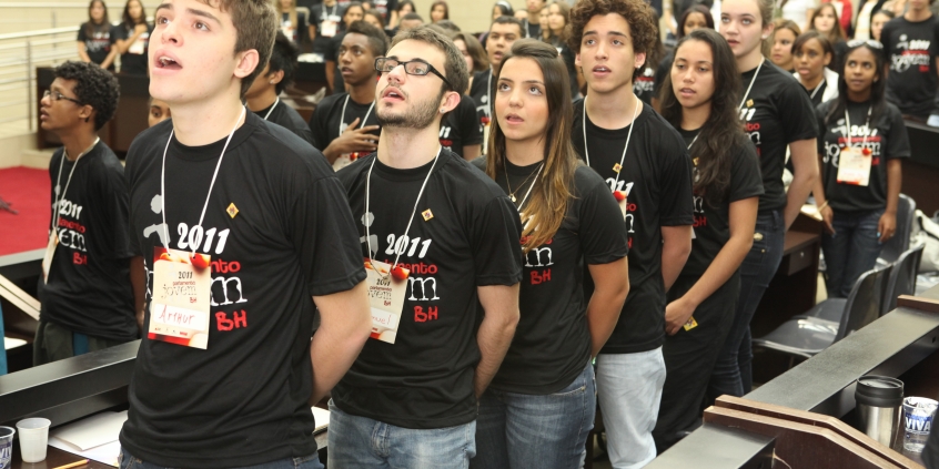 reunião do parlamento jovem