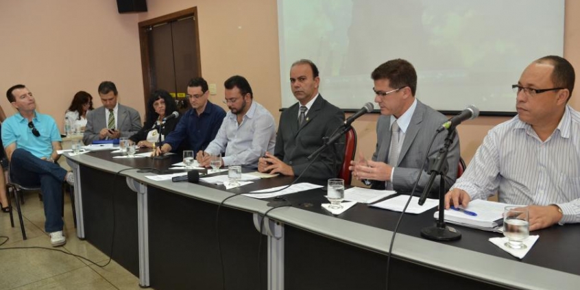 Audiência da Comissão de Administração Pública sobre estacionamento na Igreja São José
