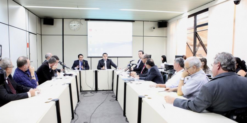 Comissão discutiu problemas dos cemitérios de BH