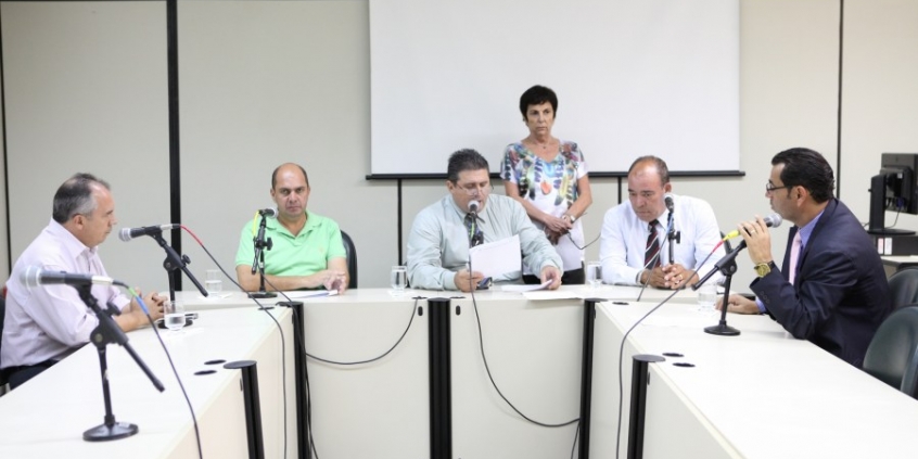 Comissão irá realizar audiência para discutir travessia na MGC-262 e reassentamento de famílias da Vila da Luz