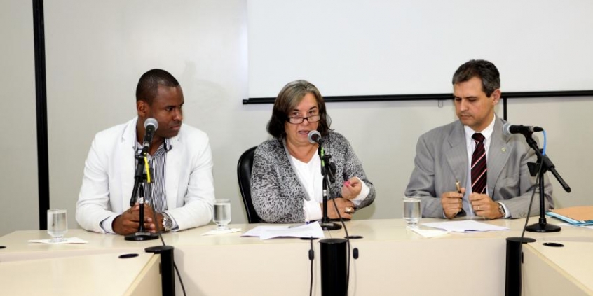 Juninho Paim (PT), Elaine Matozinhos (PTB) e Sérgio Fernando Pinho Tavares (PV), membros da Comissão