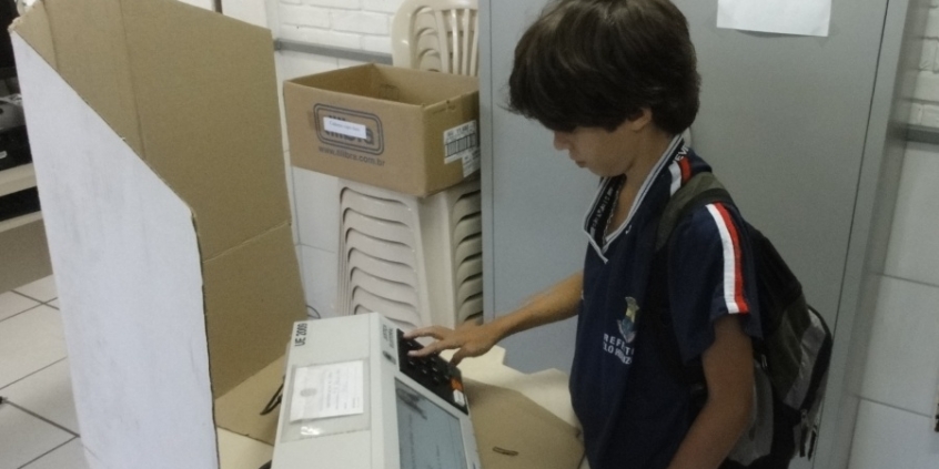 Dez escolas municipais vão eleger 41 vereadores mirins - Foto: Divulgação CMBH