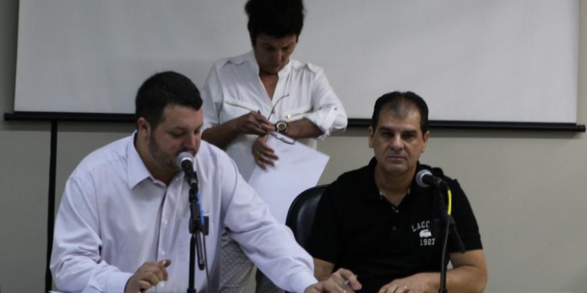 Vers. Pedro Patrus e Moamed Hachid em reunião da Comissão de Direitos Humanos e Defesa do Consumidor dia 8/8/2013