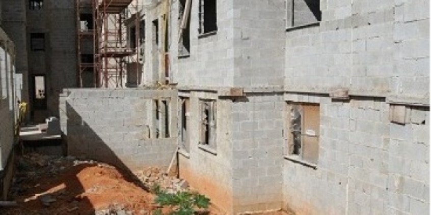Projeto prevê isenção do ônus para adquirentes que solicitarem renovação do alvará para obras paralisadas 