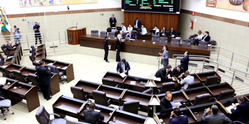 Aprovada em 1º turno PL que proíbe que supermercado abra aos domingos. Foto: Rafa Aguiar