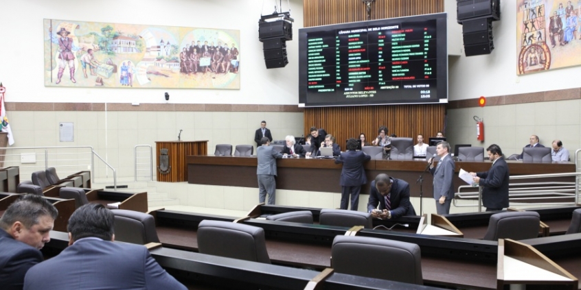 Processo de eleição da Mesa Diretora é criticado por vereadores. Foto: Mila Milowiski