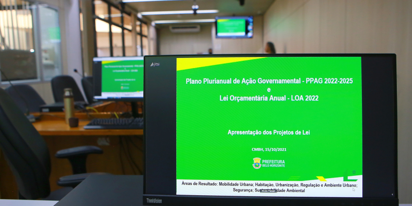 Tela de computador com fundo verde identificando a apresentação do PPAG e da LOA