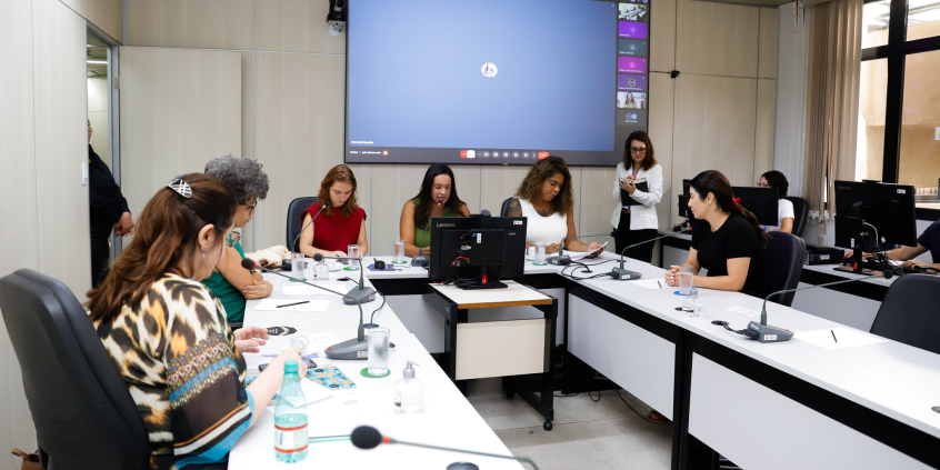 parlamentares da comissão de mulheres da câmara de bh