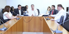 Reunião Extraordinária da Comissão de Orçamento e Finanças Públicas apreciou emendas ao PL 378/17