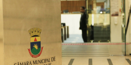 Entrada do plenário Amintas de Barros