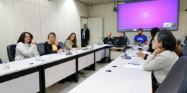 visão do plenário helvécio arantes reunindo participantes da audiência pública