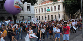 manifestação de trabalhadores da educação no centro de belo horizonte