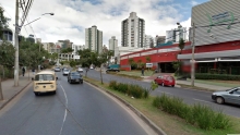 Moradores reclamam da falta de vias alternativas no local - Foto: Google Maps