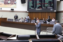 Fundo de Amparo ao Esporte Amador foi debatido em reunião