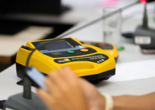 equipamento desfibrilador externo automático