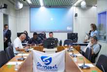 Vereadores no Plenário Camil Caram