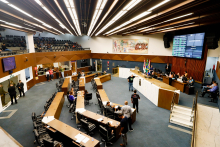 Vereadores reunidos no Plenário da CMBH durante votação